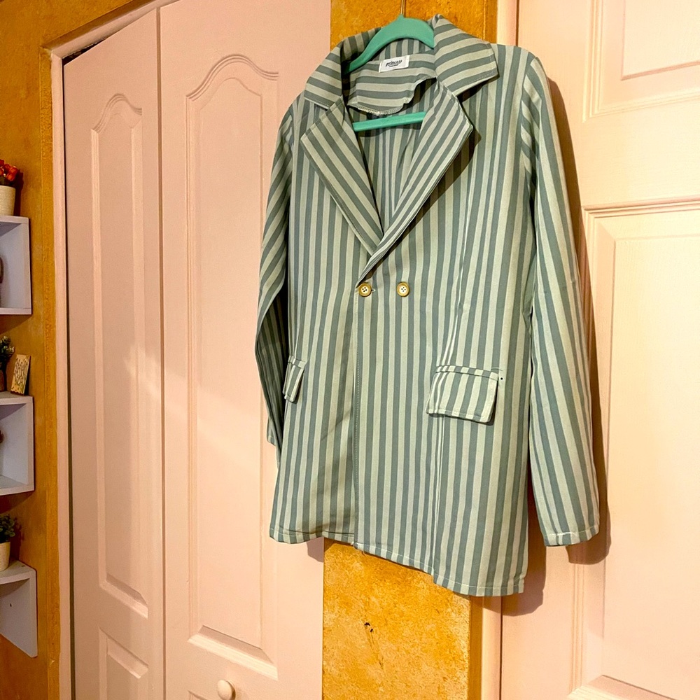 cute green jacket vest